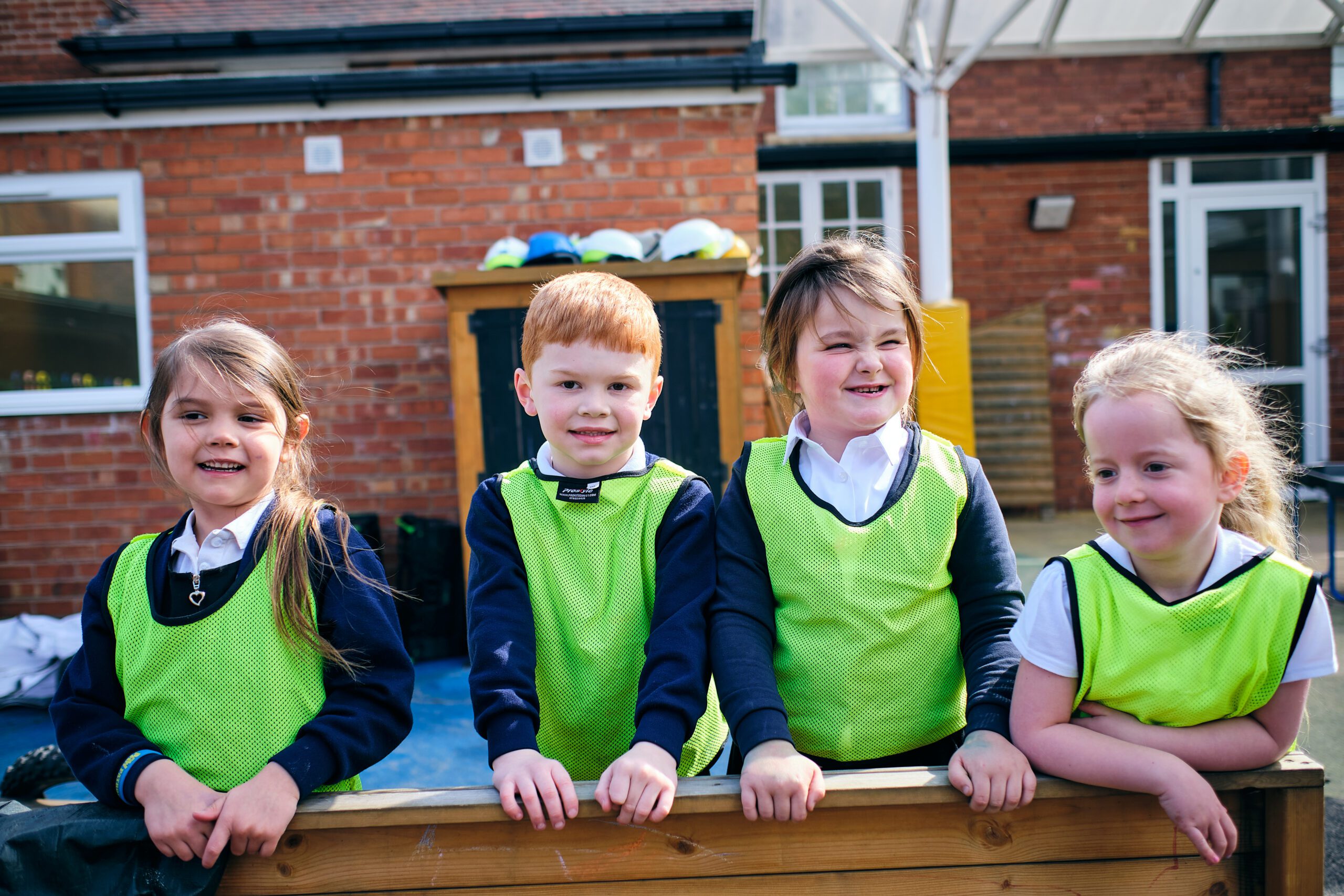 Applications for our nursery are open Samuel Barlow Primary Academy